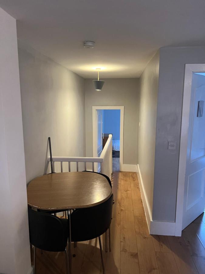 Cairo Street Apartment Warrington Bagian luar foto