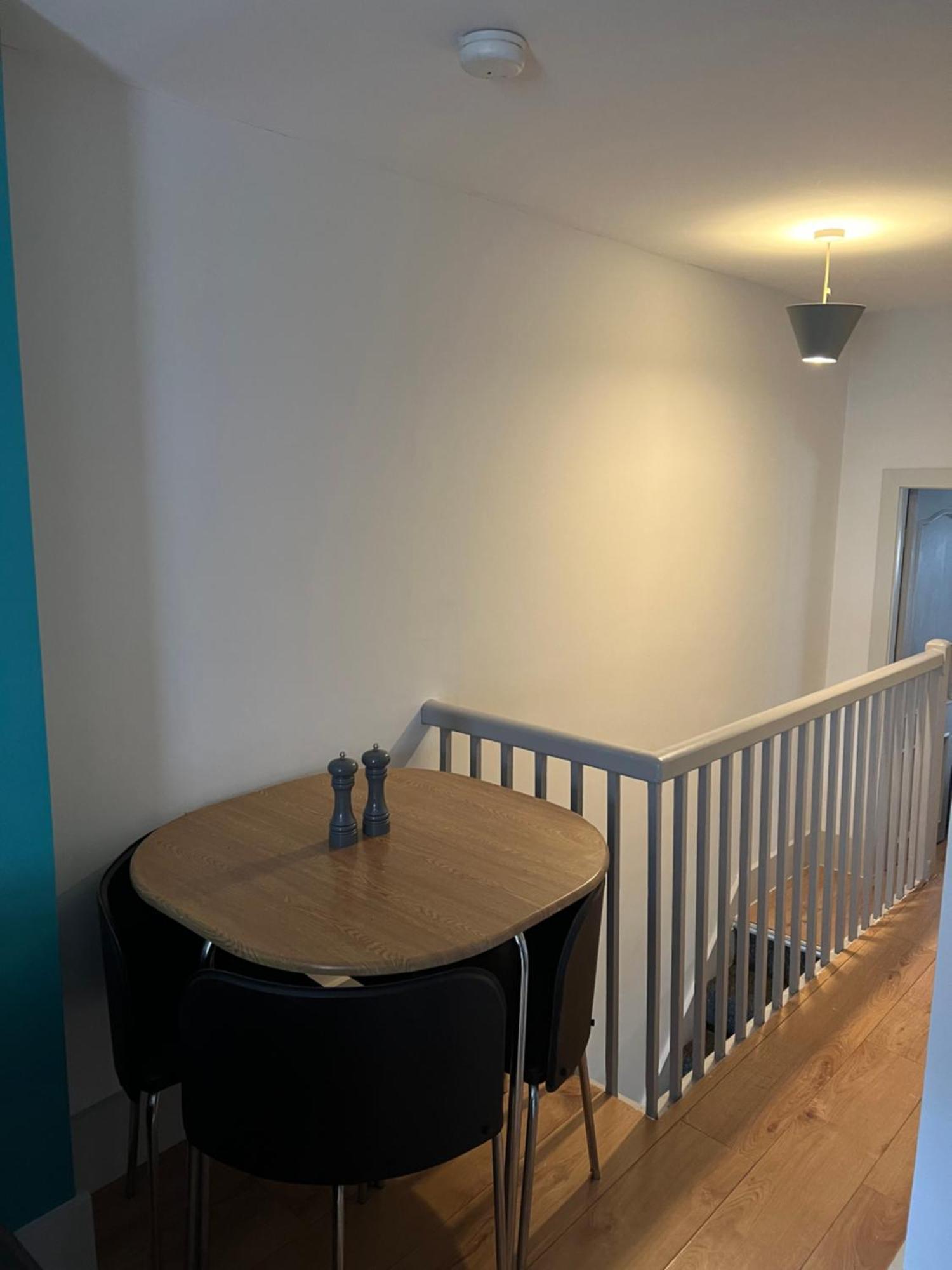 Cairo Street Apartment Warrington Bagian luar foto